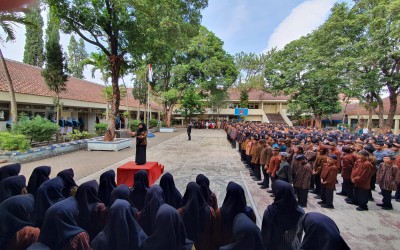 SMP NEGERI 1 PONCOKUSUMO | UPACARA MEMPERINGATI HARI PAHLAWAN 10 NOVEMBER 2023